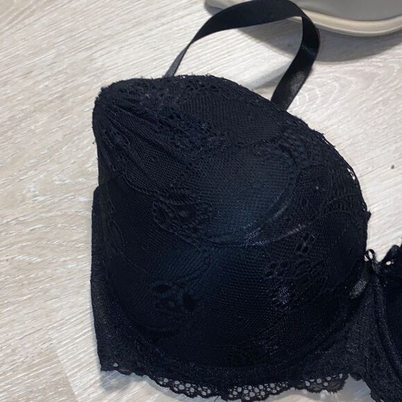 38DD Bra Bundle - Picture 4 of 12